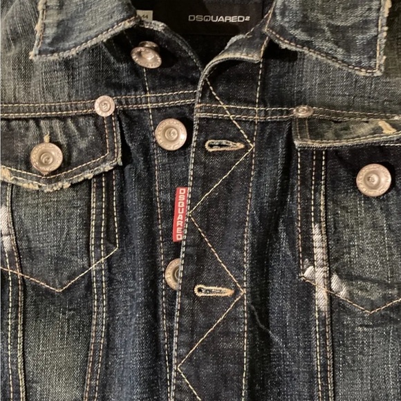 NWOT Dsquared2 Women Dark Blue
Denim Cropped Distressed Jean
Jacket sz 44 (US 8) - Picture 4 of 16